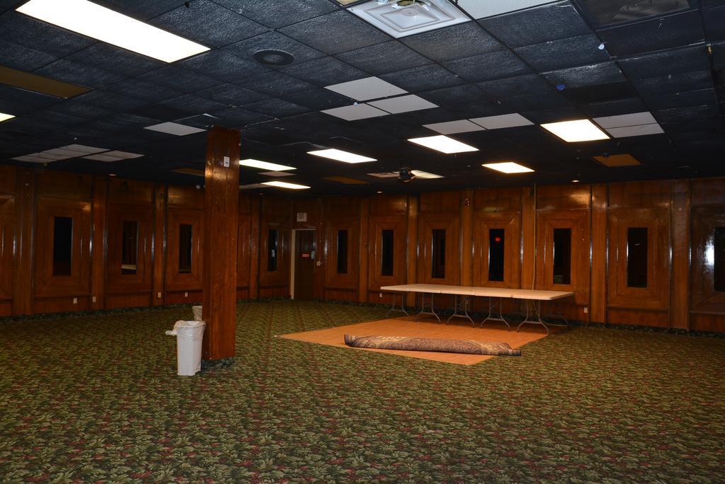 Lincoln Inn Express Hotel And Suites Oklahoma City Ngoại thất bức ảnh